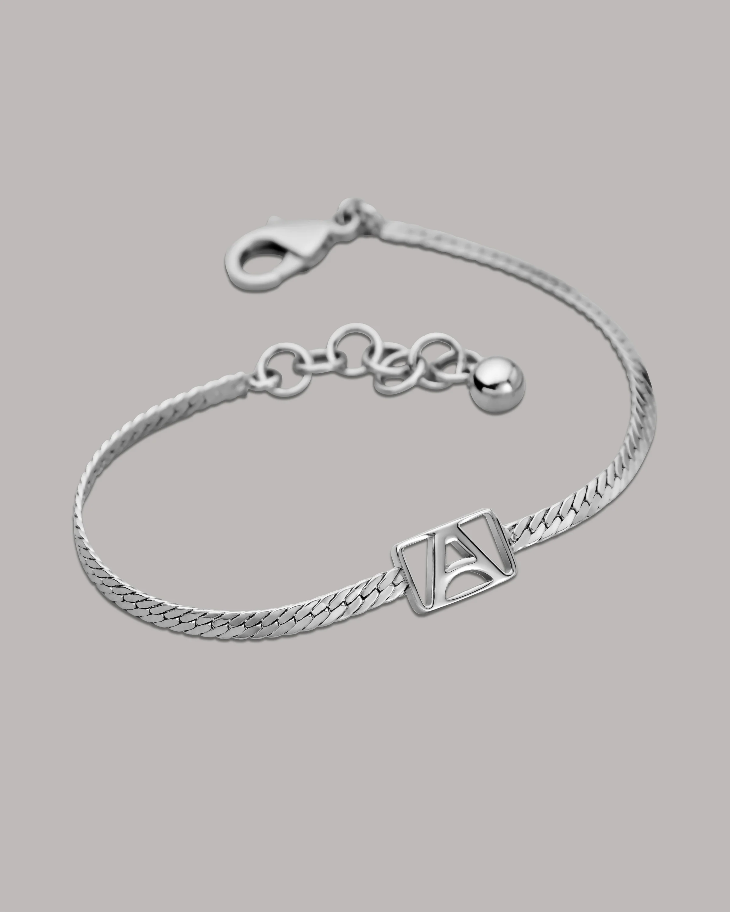 Herringbone & Logo Bracelet? | Silver