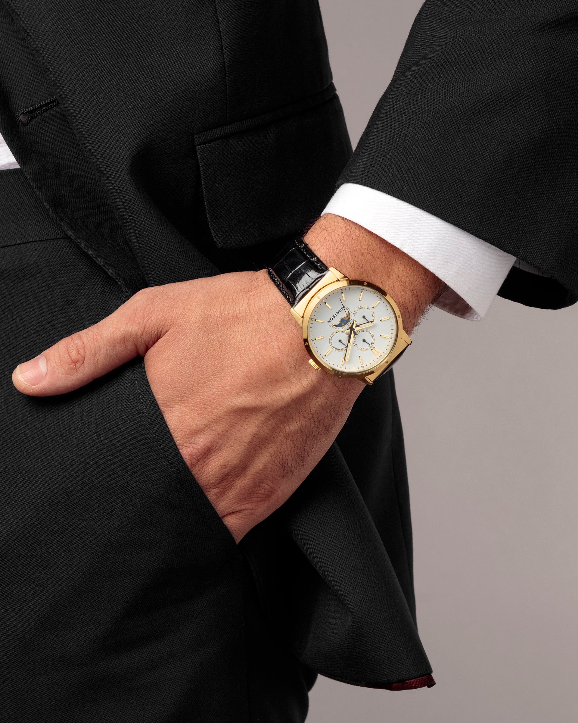 Heritage 48? | 42mm, Black - Image 5